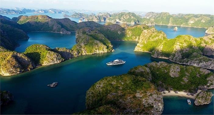 Kinh Nghiệm Du Lịch Hạ Long 2 Ngày 1 Đêm: Lịch Trình Chi Tiết & Bảng Giá Mới Nhất